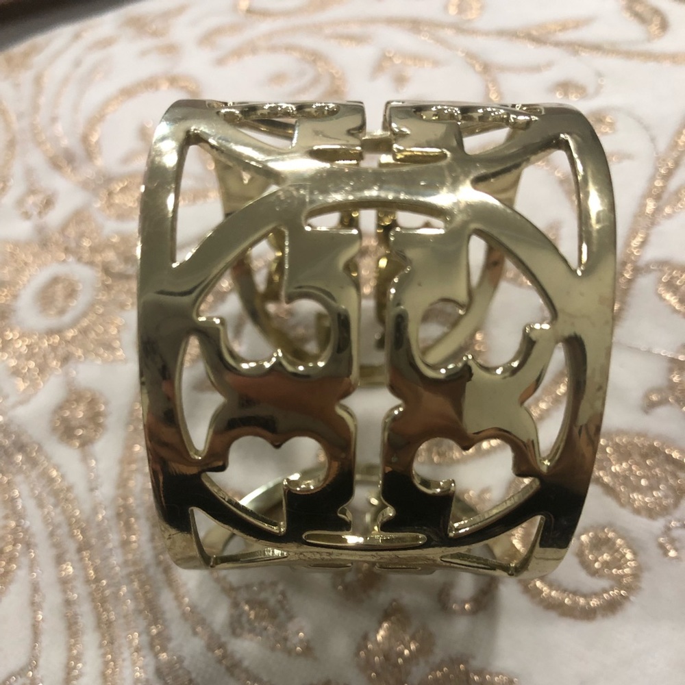 Tory Burch bracelet